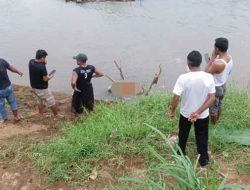 Setelah Dilakukan Pencarian Selama Tiga Hari, Jasad Solihin Ditemukan Mengambang di Sungai Cijalu