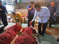 Cek Stabilitas Harga dan Pasokan, Pj Sidak Pasar Induk Jatiuwung