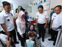 Tinjau PMT Serentak, Dr. Nurdin : Upaya Komprehensif Wujudkan Generasi Sehat dan Cerdas