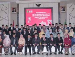 Sebanyak 150 PPNS Dianugerahi Satyalencana Karya Satya, Bupati Sukabumi : Jadikan Motivasi Untuk Mencapai Kinerja Lebih Baik