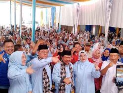 Ribuan Masa HadiriDeklarasi Pasangan Tontawi-Haris Menuju Sarolangun AKURAT