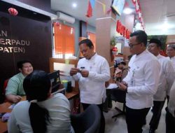 Serap Aspirasi Warga, Dr. Nurdin Diskusi Bareng para Ketua  RW di Kecamatan Karangtengah