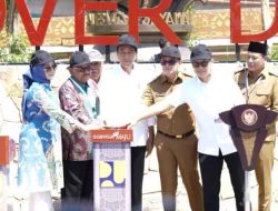 Presiden Jokowi Resmikan Flyover Djuanda, Jembatan, hingga Jalan Daerah di Jawa Timur