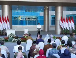 Resmikan RS Kemenkes Surabaya, Jokowi Tekankan Masyarakat Berobat di Dalam Negeri