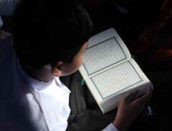 Peringati Hari Santri, 10.522 Pelajar SD dan SMP Penghafal Al Quran Diwisuda