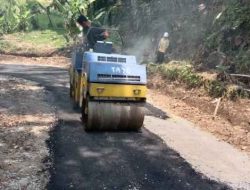 Warga Sambut Baik Pengaspalan Tanjakan Bojong Malang Sepanjang 580 meter Yang di Kerjakan Cv Jati Purba Walatri