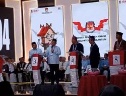 Debat Paslon Bupati dan Wakil Bupati, Tontawi – Haris Kuasai Pangung Debat