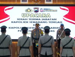 Kapolrestabes Semarang Pimpin Sertijab Dua Kapolsek Jajaran