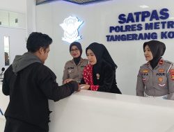 Hari Kartini 2025, Satpas SIM Polres Metro Tangerang Kota Layani Masyarakat Gunakan Pakaian Adat