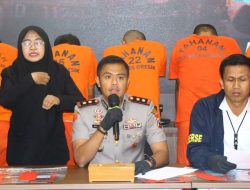 Sindikat Ganjal ATM Dibekuk Polres Gresik di Madiun