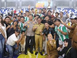 Kapolres dan Wali Kota Tangerang Tutup Turnamen Futsal Kapolres Cup 2025, Tim Futsal Banksasuci Juara 1