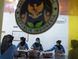 BGN Tutup 20 Dapur Gizi Imbas Kasus Keracunan Massal MBG