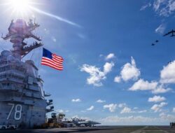 Amerika Serikat Kerahkan Armada Tempur ke Dekat Venezuela, Spekulasi Intervensi Mencuat