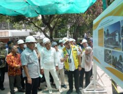 Bangun Kembali Semangat, Ketua MPR dan Gubernur Jabar Tinjau Renovasi Mess yang Terbakar