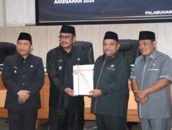 Paripurna DPRD Sukabumi, Bupati Paparkan Capaian Makro Pembangunan 2025