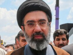 Pemimpin Tertinggi Iran Mojtaba Khamenei Ancam Serang Pangkalan Militer AS di Timur Tengah