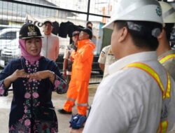 Wali Kota Jakbar: Pengurasan dan Pengangkatan Badan Jalan Solusi Jangka Panjang Genangan