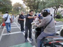 Semangat Berbagi, Pokja PWI Wali Kota Jakbar Gelar Baksos dan Buka Puasa Bersama