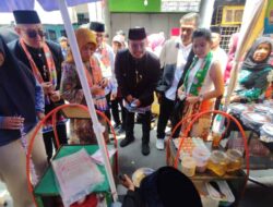 Wali Kota Jakbar Buka Lebaran Betawi 2026 Pegadungan, Ribuan Warga Padati Kampung Pinggir Rawa