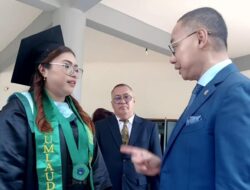 Inspiratif! Eddy Soeparno Beri Beasiswa untuk Lulusan Terbaik Unpatti