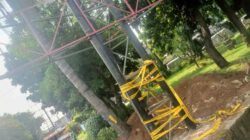 Tunggu Rekomendasi Teknis, Satpol PP Jakbar Siap Bongkar Reklame Bermasalah di Puri Kembangan