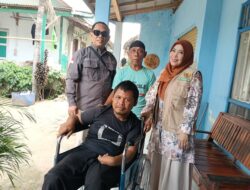 Pemuda Disabilitas di Purwakarta Terima Bantuan Kursi Roda dari BAZNAS, Harapan Baru untuk Mobilitas
