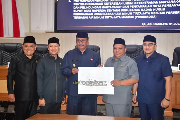 Paripurna DPRD Sukabumi, Bupati Sampaikan Rencana Transformasi Perumda Tirta Jaya Jadi Perseroda